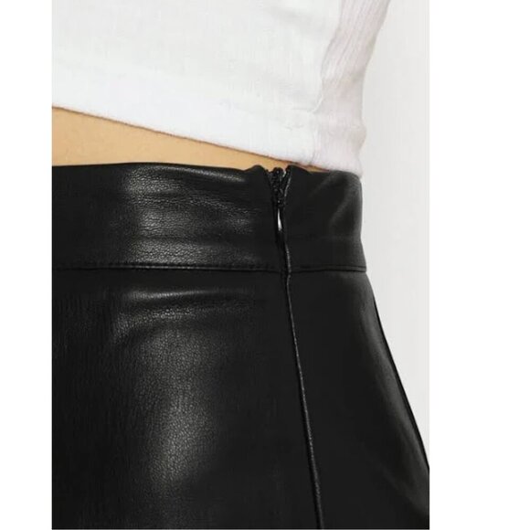 Missguided Faux Leather Short Black Size 10 - Picture 4 of 14